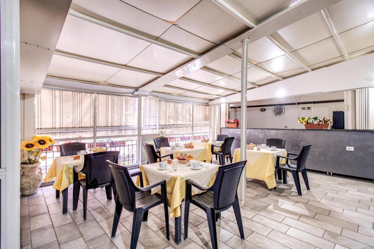 Napoli'S Gold酒店 外观 照片