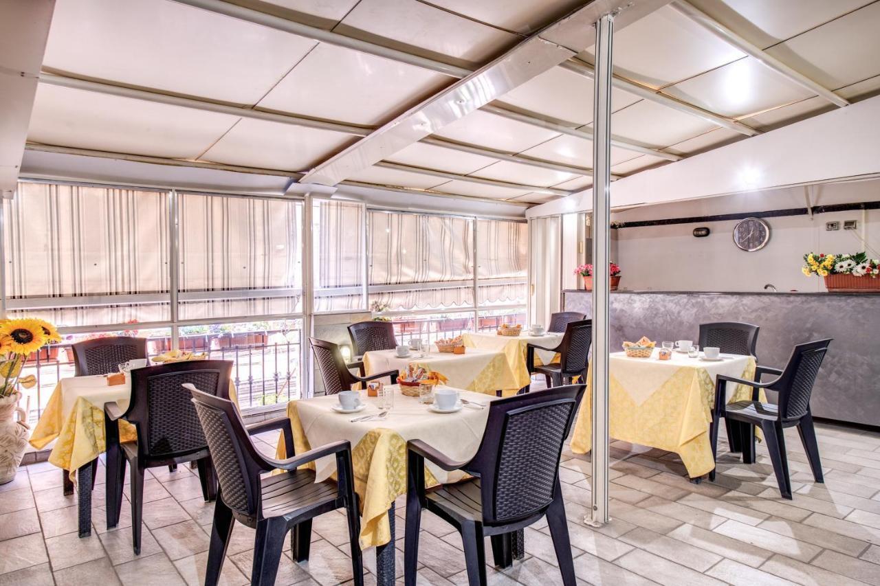 Napoli'S Gold酒店 外观 照片